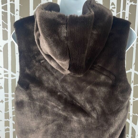 Faux Fur Reversible Hooded Zip Front Vest S M Chocolate Brown - Picture 5 of 13